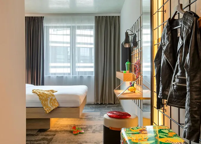 Moxy - Finkenwerder Hamburg