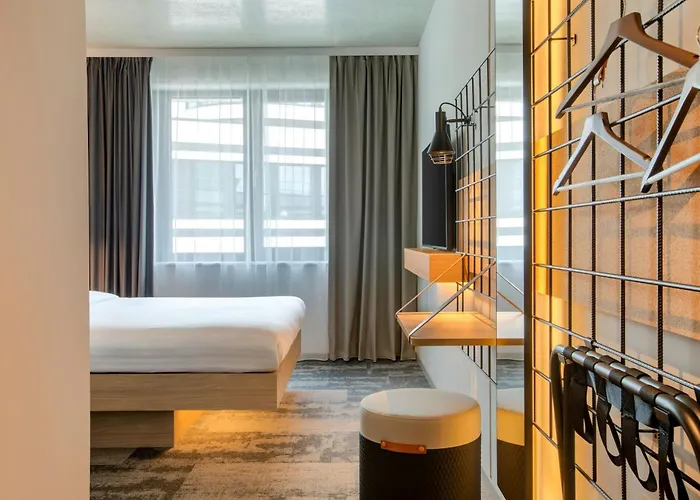 Hotel Moxy - Finkenwerder 4*