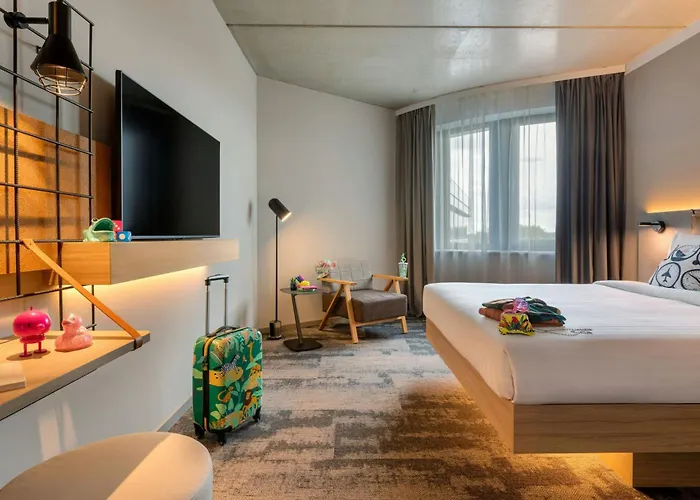 Moxy - Finkenwerder Hamburg