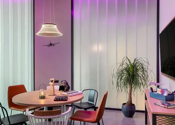 Moxy - Finkenwerder Hamburg