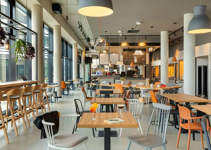 Moxy - Finkenwerder 4* Hamburg