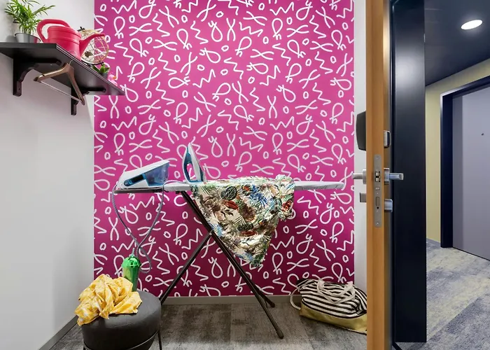 Moxy - Finkenwerder Hotel