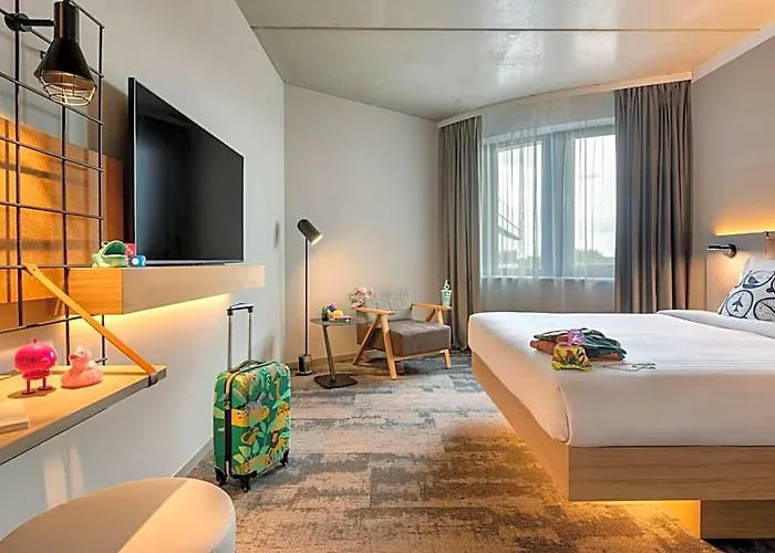 Moxy - Finkenwerder Hotel 4*