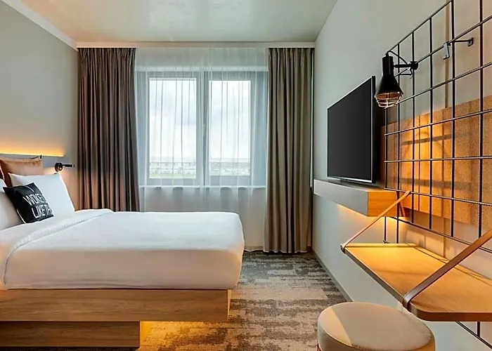 Hotel Moxy - Finkenwerder