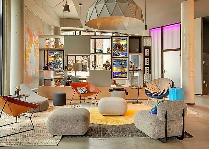 Hotel Moxy - Finkenwerder