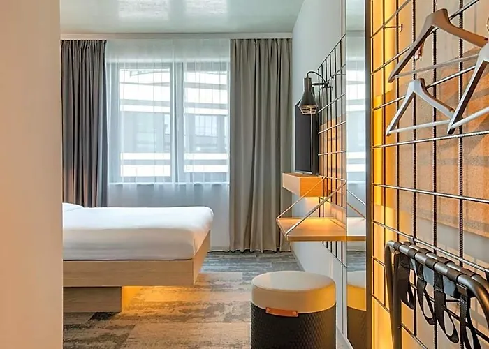 Hotel Moxy - Finkenwerder